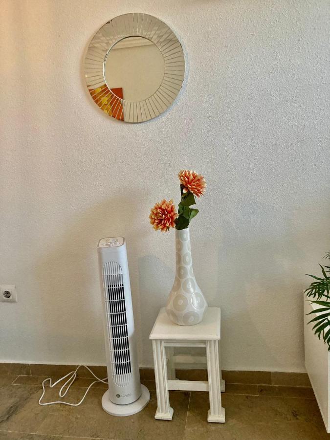 Marina Apartment Beach 에스테포나 외부 사진